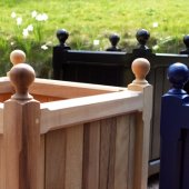 Versaille Planter